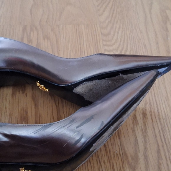 Prada Metallic Pointy Toe Pump Gold 37 TLC - Picture 12 of 12